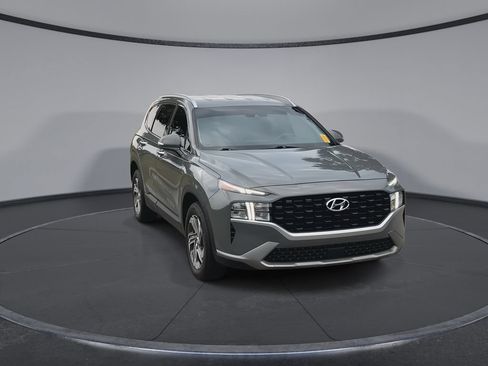 Used 2023 Hyundai Santa Fe SEL FWD image 2