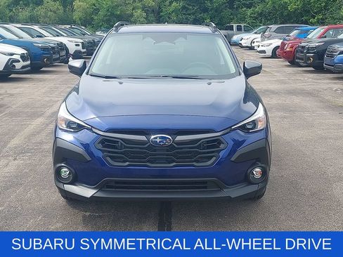 Used 2026 Subaru Crosstrek 2.5i Premium AWD/4WD image 2