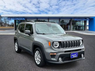 Used 2021 Jeep Renegade Latitude FWD video 1