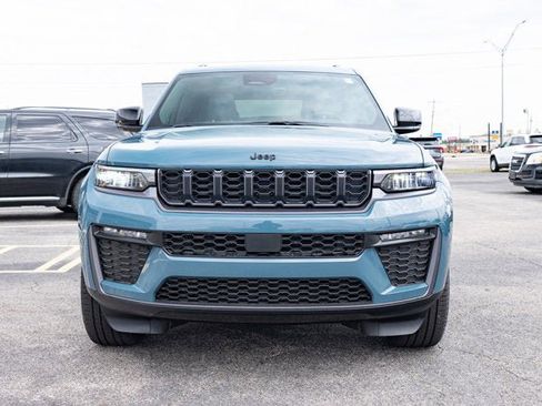 New 2026 Jeep Grand Cherokee Limited image 8