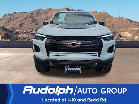 Used 2025 Chevrolet Colorado ZR2 w/ Off-Road Front Bumper Package AWD/4WD image 8