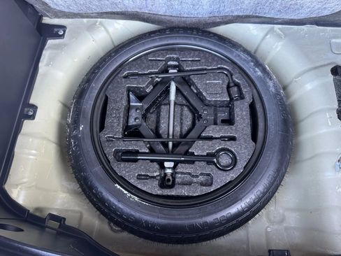 Used 2013 Kia Soul EV image 16