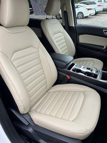 Used 2024 Ford Edge SEL w/ Convenience Package AWD/4WD image 12