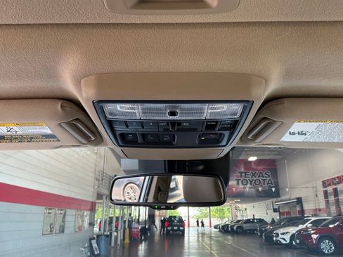 Used 2024 Toyota 4Runner SR5 Premium w/ Moonroof Package AWD/4WD image 16