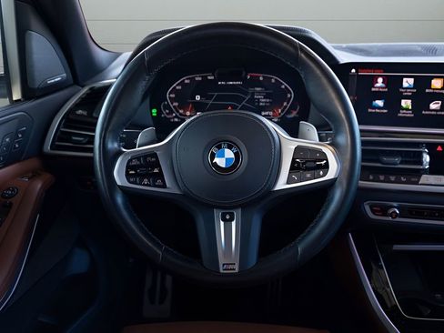 Used 2022 BMW X5 M50i w/ Executive Package AWD/4WD image 35