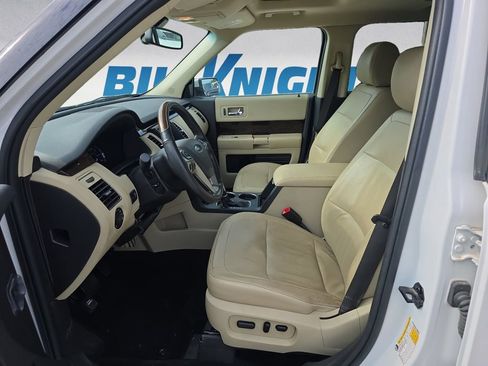 Used 2019 Ford Flex Limited w/ Equipment Group 301A FWD image 9