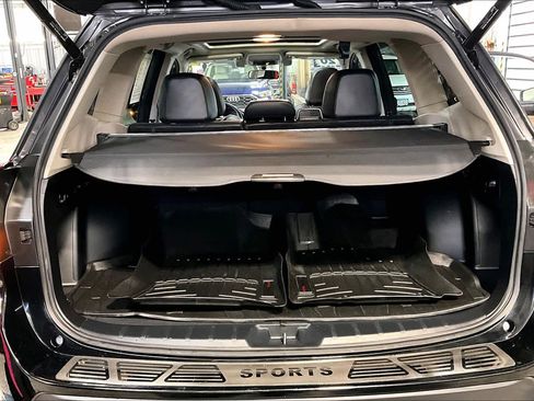 Used 2020 Subaru Forester Limited image 34