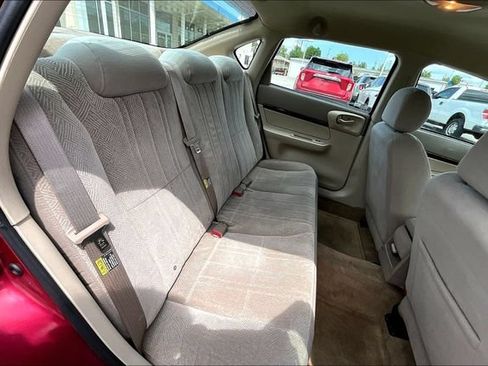 Used 2005 Chevrolet Impala FWD image 19