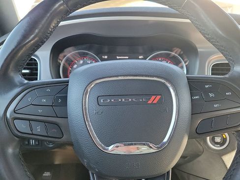 Used 2022 Dodge Charger SXT image 15