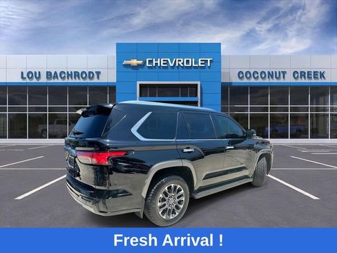Used 2024 Toyota Sequoia Limited AWD/4WD image 8