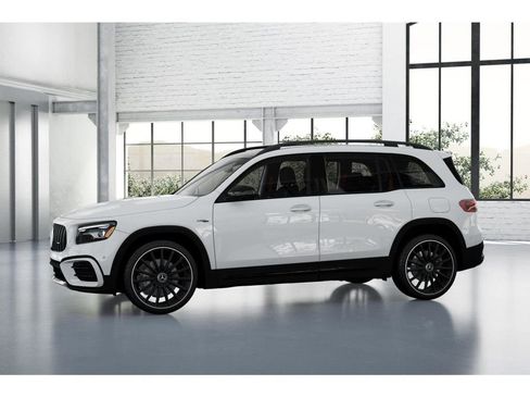 New 2026 Mercedes-Benz GLB 35 AMG 4MATIC image 36