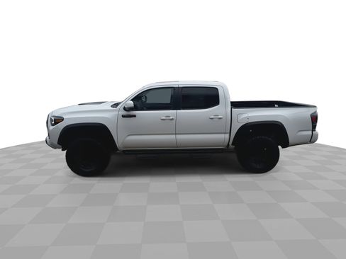 Used 2021 Toyota Tacoma TRD Pro image 5