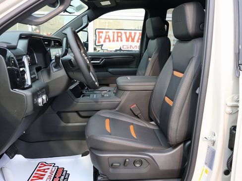 New 2026 GMC Sierra 2500 AT4 w/ AT4 Premium Plus Package image 13