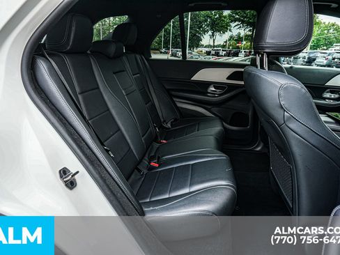 Used 2024 Mercedes-Benz GLE 450e 4MATIC image 24