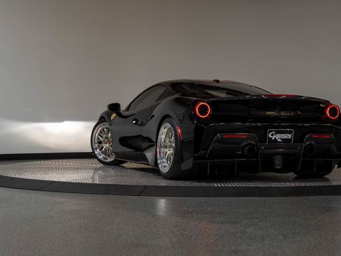 Used 2019 Ferrari 488 Pista Coupe RWD image 22