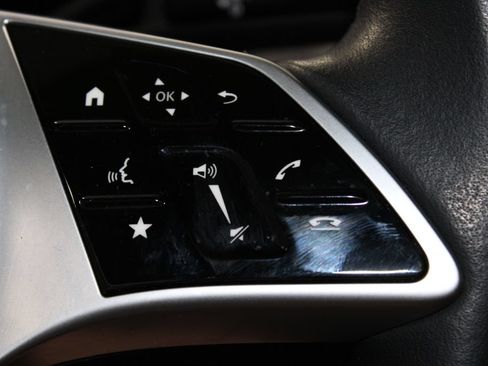 Used 2024 Mercedes-Benz C 300 Sedan image 40