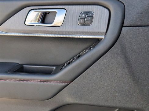 Used 2025 Ford Explorer ST-Line w/ Premium Package image 24