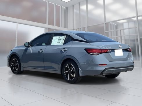 New 2025 Nissan Sentra SV image 2