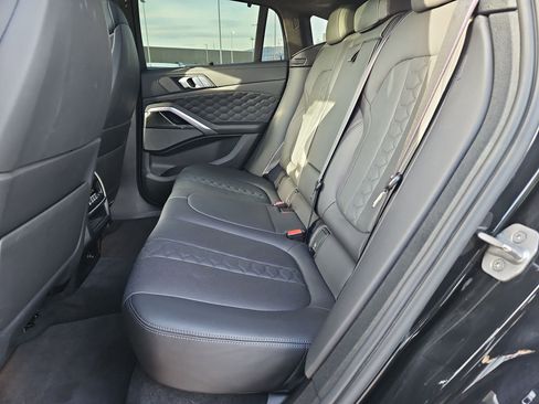 Used 2022 BMW X6 M COMPETITION w/ Competition Package image 28