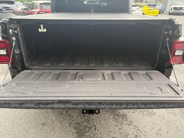 Used 2023 Jeep Gladiator Mojave w/ LED Lighting Group AWD/4WD image 10