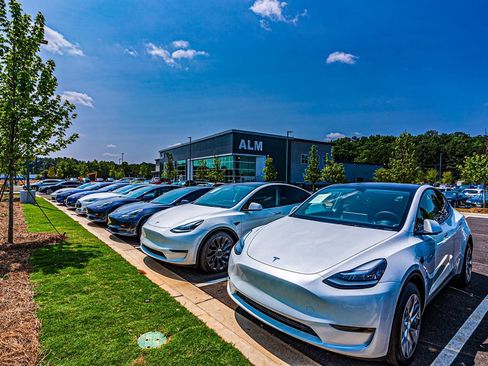 Used 2024 Genesis Electrified GV70 Advanced image 50