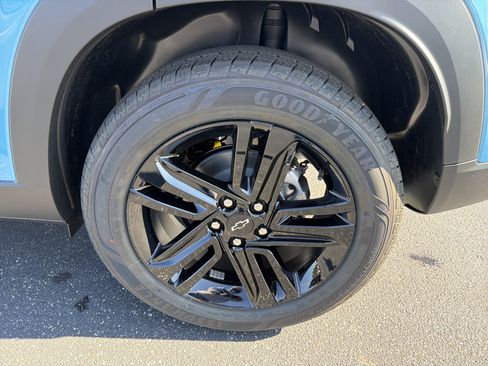 New 2026 Chevrolet Trax ACTIV w/ Sunroof Package image 18