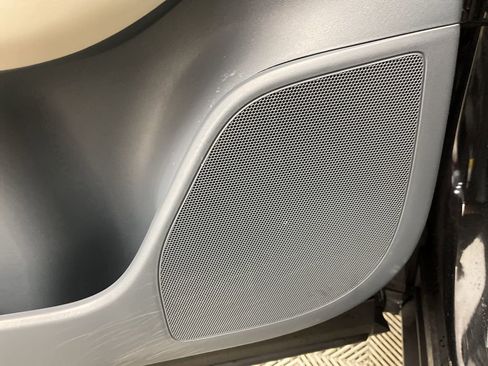 Used 2024 Lexus RZ 300e Premium image 22