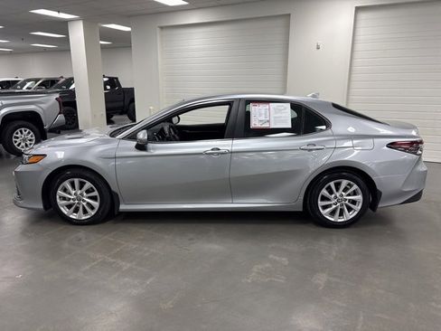 Certified 2023 Toyota Camry LE image 4