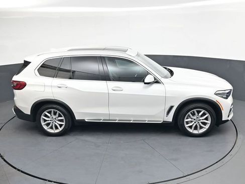 Used 2019 BMW X5 xDrive40i AWD/4WD image 26