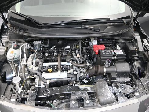 Used 2025 Nissan Versa S w/ Trunk Package FWD image 22