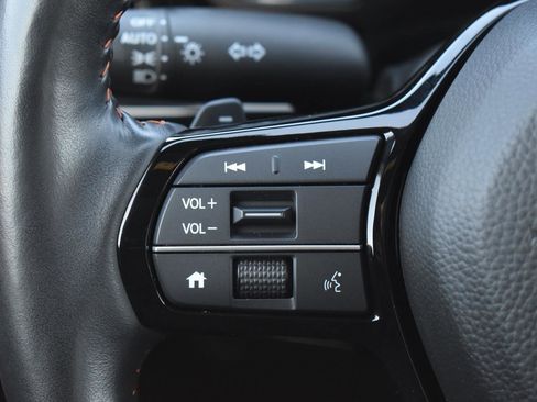 Used 2025 Honda CR-V Sport Touring image 6