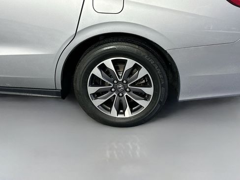 Used 2023 Honda Odyssey EX-L image 34