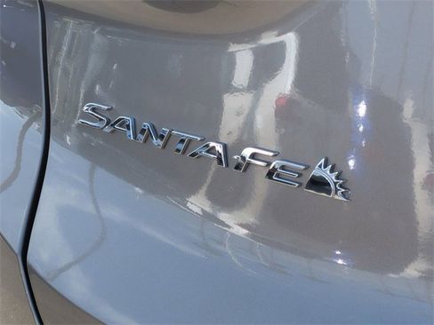 Used 2019 Hyundai Santa Fe SEL image 32