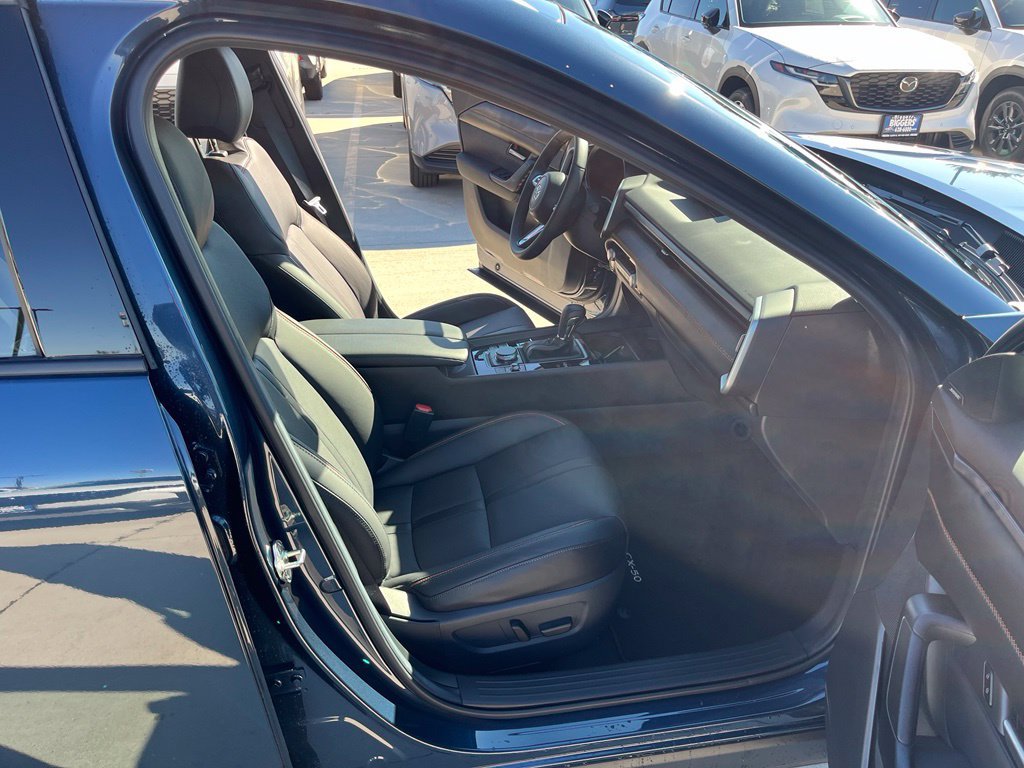 Certified 2026 MAZDA CX-50 AWD 2.5 S w/ Cargo Package image 15