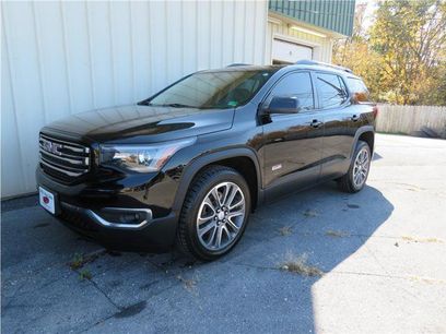 Used 2017 GMC Acadia SLT