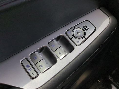 Certified 2024 Hyundai Palisade Limited FWD image 20
