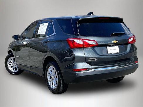 Certified 2020 Chevrolet Equinox LT w/ Driver Convenience Package image 9