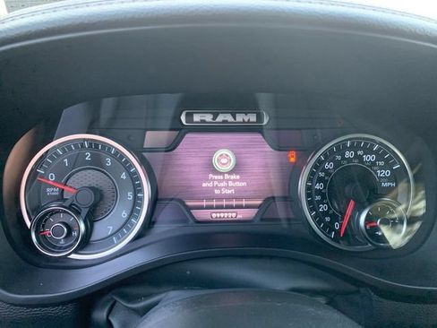 Used 2023 RAM 1500 Laramie AWD/4WD image 10