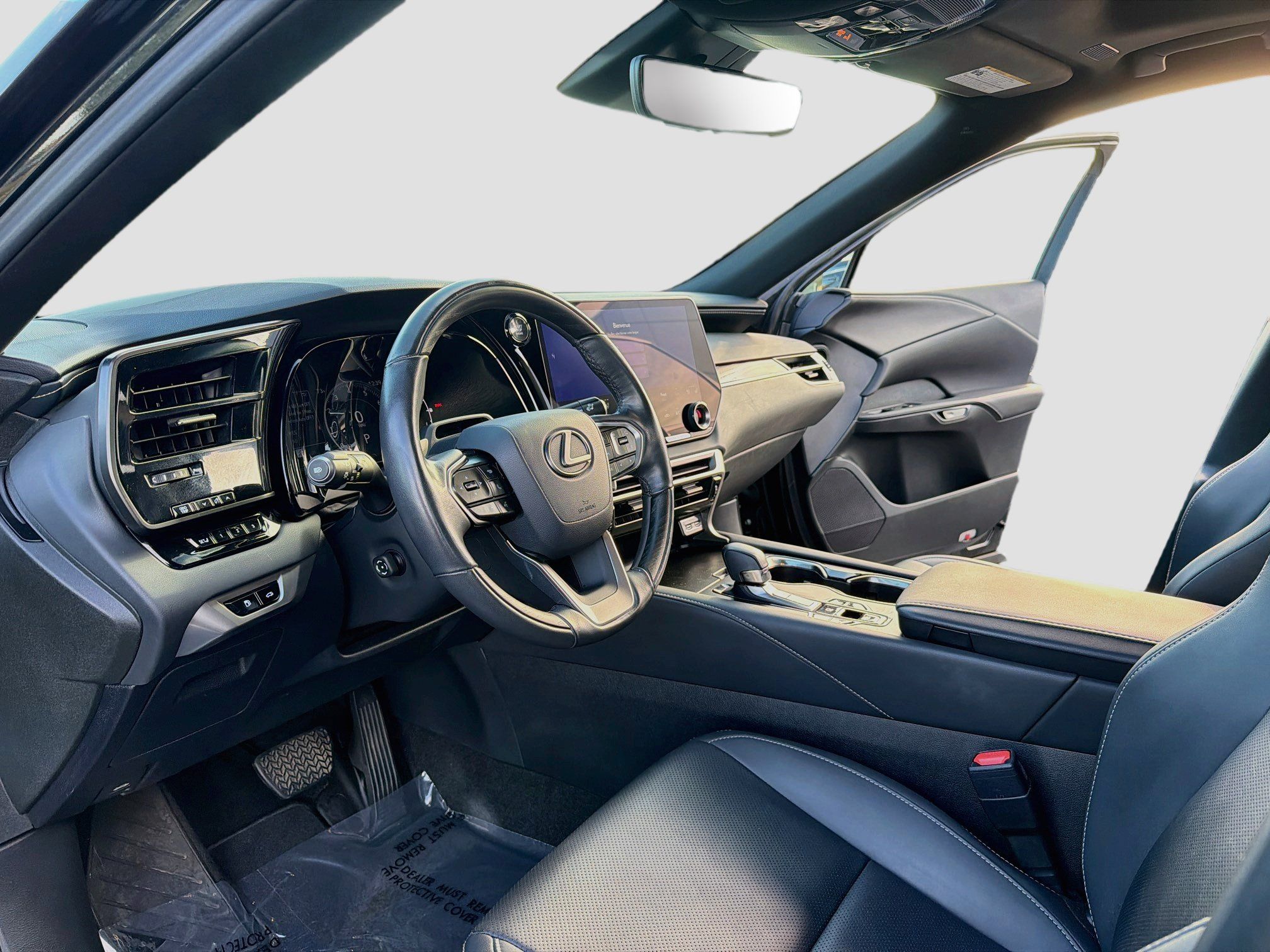 Used 2024 Lexus RX 350 Premium w/ Convenience Package AWD/4WD image 10