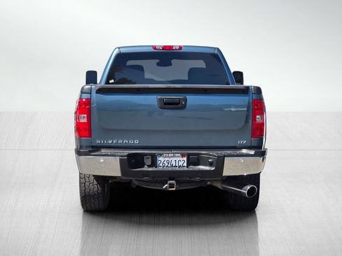 Used 2010 Chevrolet Silverado 2500 LTZ w/ Convenience Package image 5