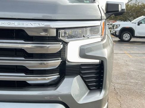 New 2026 Chevrolet Silverado 1500 High Country w/ Technology Package AWD/4WD image 3