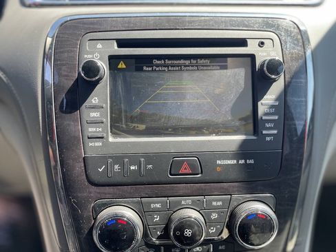 Used 2015 Buick Enclave Leather w/ Trailering Package FWD image 16