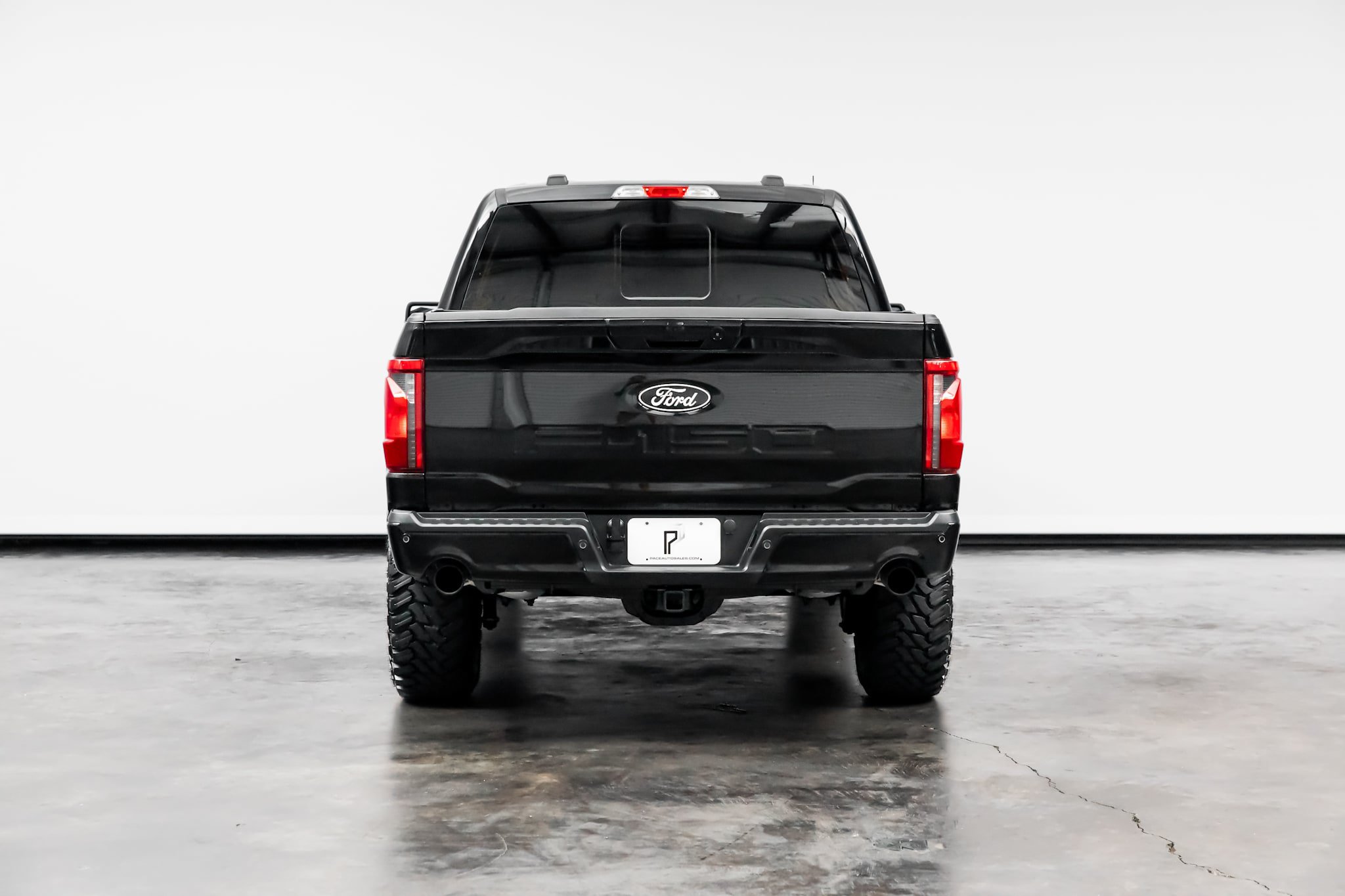 Used 2026 Ford F150 XLT w/ Equipment Group 302A MID AWD/4WD image 16