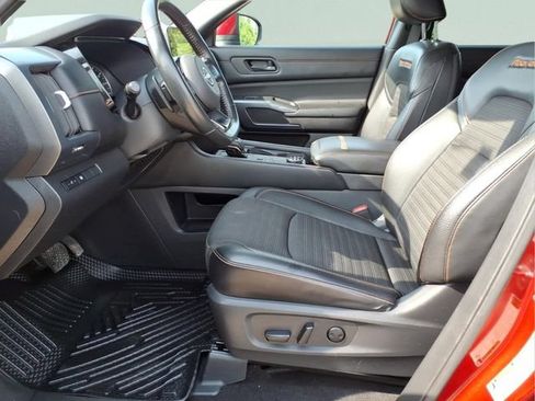 Used 2023 Nissan Pathfinder Rock Creek AWD/4WD image 19