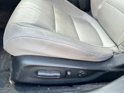 Used 2018 Honda Accord EX-L image 9