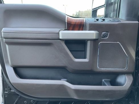 Used 2021 Ford F350 King Ranch w/ King Ranch Ultimate Package image 9