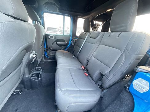 Used 2021 Jeep Wrangler Unlimited Sport image 26