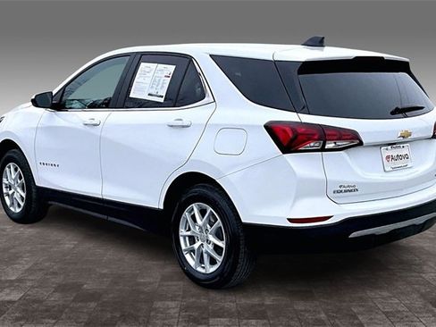 Used 2023 Chevrolet Equinox LT image 4