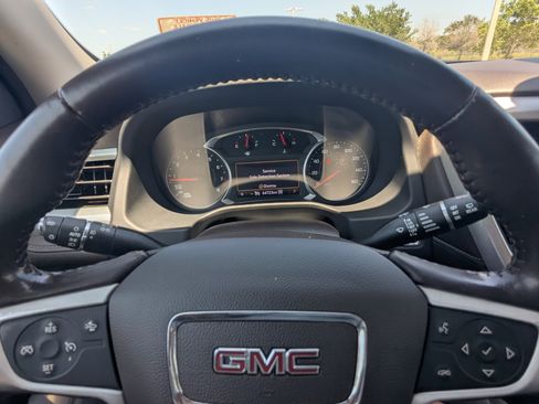 Used 2021 GMC Acadia SLT w/ Premium Package AWD/4WD image 38