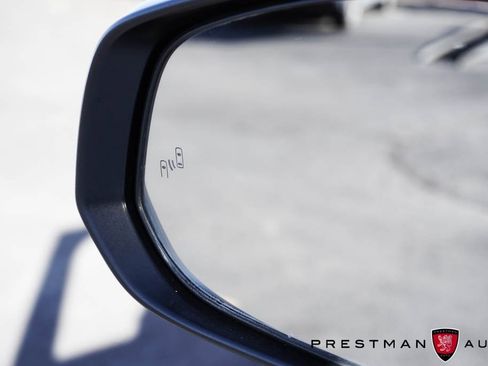 Used 2024 Toyota Tacoma TRD Off-Road image 23